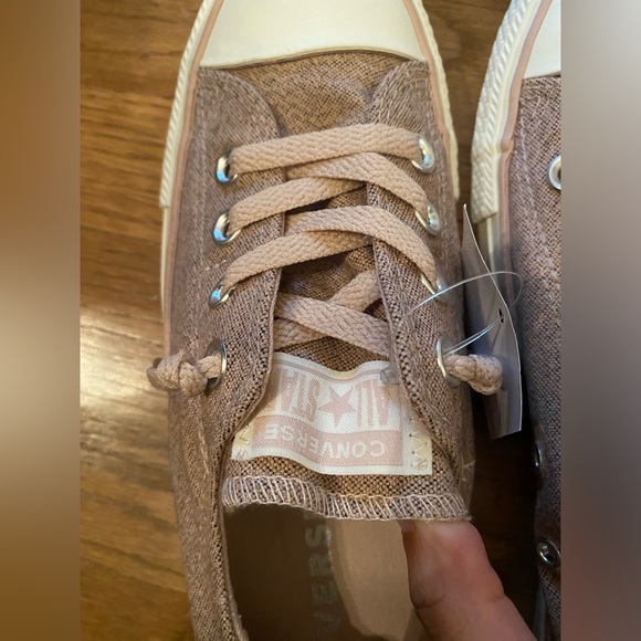 Converse low tops - Picture 4 of 5